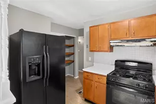 5129 Longhorn Trail, Florissant, MO 63033 - Photo 7
