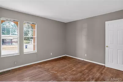 5129 Longhorn Trail, Florissant, MO 63033 - Photo 5
