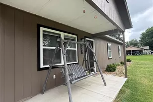 225 E 7th St, Montgomery City, MO 63361 - Photo 5