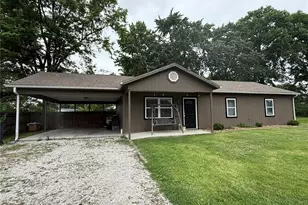 225 E 7th St, Montgomery City, MO 63361 - Photo 3