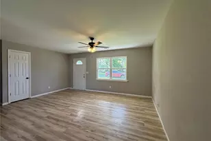 225 E 7th St, Montgomery City, MO 63361 - Photo 11