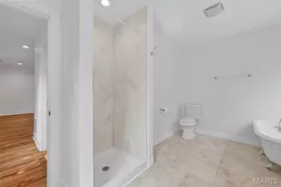 308 Hereford Ave, Ferguson, MO 63135 - Photo 39