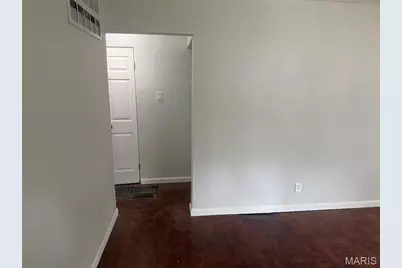 4705 Jordan Street, Saint Louis, MO 63121 - Photo 3