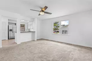 555 Kimberly Ct, Farmington, MO 63640 - Photo 5