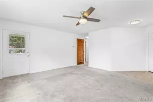 555 Kimberly Ct, Farmington, MO 63640 - Photo 3