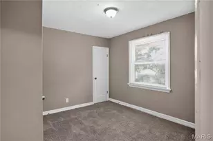 10107 Green Valley Dr, Saint Louis, MO 63136 - Photo 13