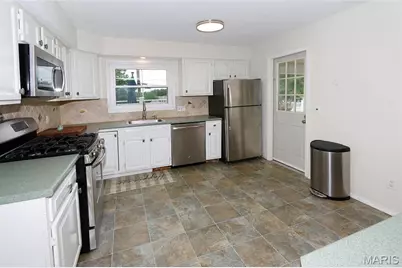 5032 Darfield Court, Unincorporated, MO 63128 - Photo 13
