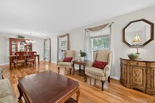 13247 Delft Dr, Saint Louis, MO 63146 - Photo 5
