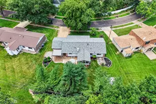 13247 Delft Dr, Saint Louis, MO 63146 - Photo 51