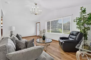 1723 Gulf Dr, Saint Louis, MO 63130 - Photo 5