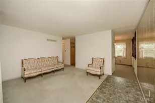 408 Birdie Hills Rd, Saint Peters, MO 63376 - Photo 3