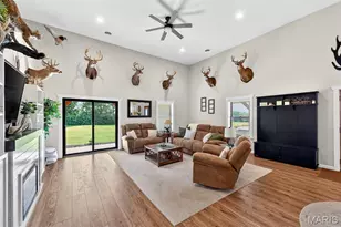 519 Woods Rd, Silex, MO 63377 - Photo 5