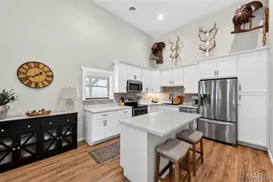 519 Woods Rd, Silex, MO 63377 - Photo 7