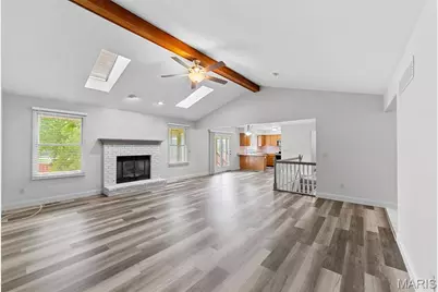 101 Crickett, Saint Peters, MO 63376 - Photo 5
