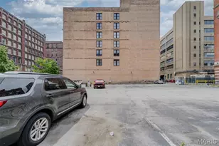 1113 Washington Ave, Saint Louis, MO 63101 - Photo 29