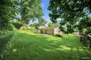 4136 Pasco Dr, Saint Louis, MO 63129 - Photo 19