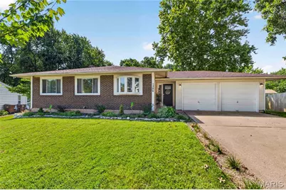 1346 Blue Ridge Drive, Saint Peters, MO 63376 - Photo 1