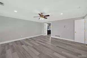 6320 Christopher Winds Ct, Oakville, MO 63129 - Photo 35