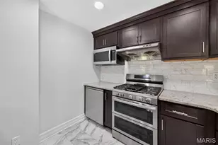 6320 Christopher Winds Ct, Oakville, MO 63129 - Photo 67