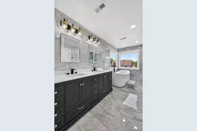 6320 Christopher Winds Court, Oakville, MO 63129 - Photo 39