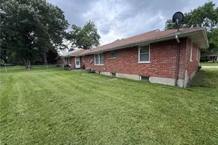 10044 Grosvenor Dr, Riverview, MO 63137 - Photo 19