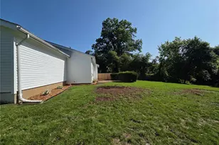 12902 Vista Ridge Ln, Saint Louis, MO 63138 - Photo 39