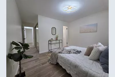 12902 Vista Ridge Lane, Saint Louis, MO 63138 - Photo 25