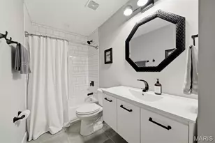 7300 Amherst Ave, University City, MO 63130 - Photo 25