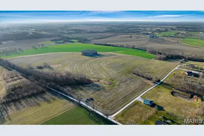 000 Old Setter Road, O'Fallon, MO 63366 - Photo 1