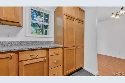 9188 Wrenwood Lane, Brentwood, MO 63144 - Photo 15