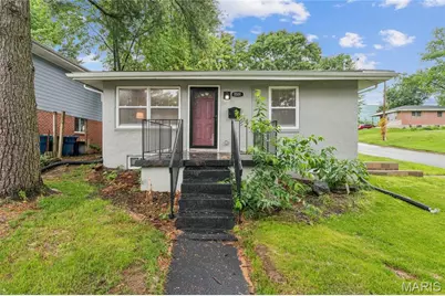 1501 Stockard Avenue, Richmond Heights, MO 63117 - Photo 1