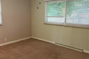 1340 Wadsworth Dr, Florissant, MO 63031 - Photo 15