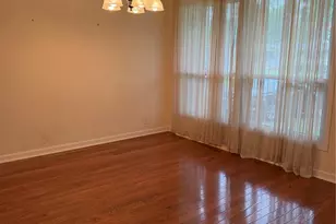 1340 Wadsworth Dr, Florissant, MO 63031 - Photo 9