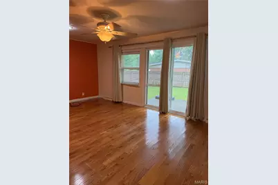 1340 Wadsworth Drive, Florissant, MO 63031 - Photo 19