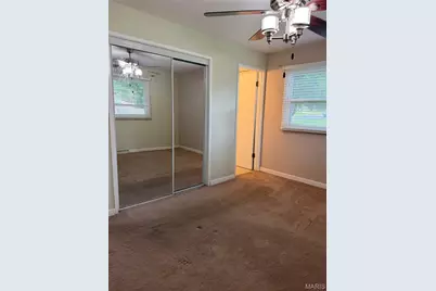 1340 Wadsworth Drive, Florissant, MO 63031 - Photo 17