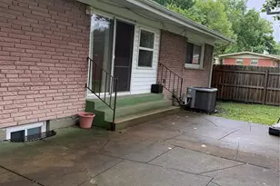 1340 Wadsworth Dr, Florissant, MO 63031 - Photo 3