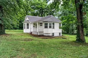 9103 Shelley Ave, Overland, MO 63114 - Photo 23