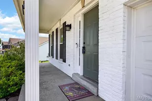 67 Old Chesapeake Dr, Wentzville, MO 63385 - Photo 3