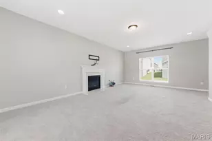 219 Burrograss Dr, Wentzville, MO 63385 - Photo 7