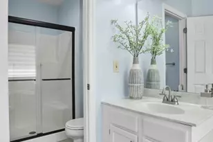 4104 Bridgeton Meadows Ct, Bridgeton, MO 63044 - Photo 25