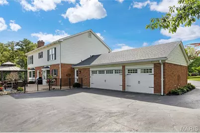 12404 Cedar Moor Drive, Town and Country, MO 63131 - Photo 21