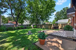 109 Handlan Ct, Kirkwood, MO 63122 - Photo 9