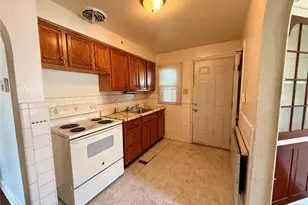 8143 Airport Rd, Saint Louis, MO 63134 - Photo 11