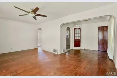 8143 Airport Road, Saint Louis, MO 63134 - Photo 9
