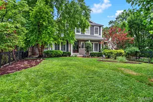 407 E Argonne Dr, Kirkwood, MO 63122 - Photo 1