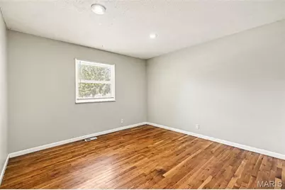 2535 Black Pine Court, Florissant, MO 63031 - Photo 11