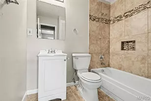 2535 Black Pine Ct, Florissant, MO 63031 - Photo 15