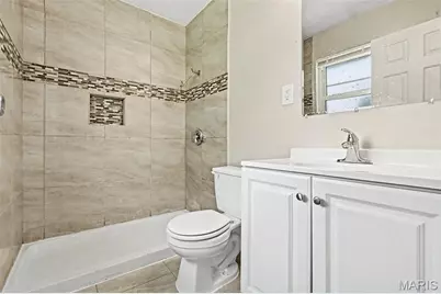 2535 Black Pine Court, Florissant, MO 63031 - Photo 13