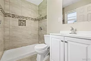 2535 Black Pine Ct, Florissant, MO 63031 - Photo 13
