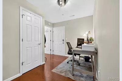 5 Monarch Trace Court #208, Chesterfield, MO 63017 - Photo 19